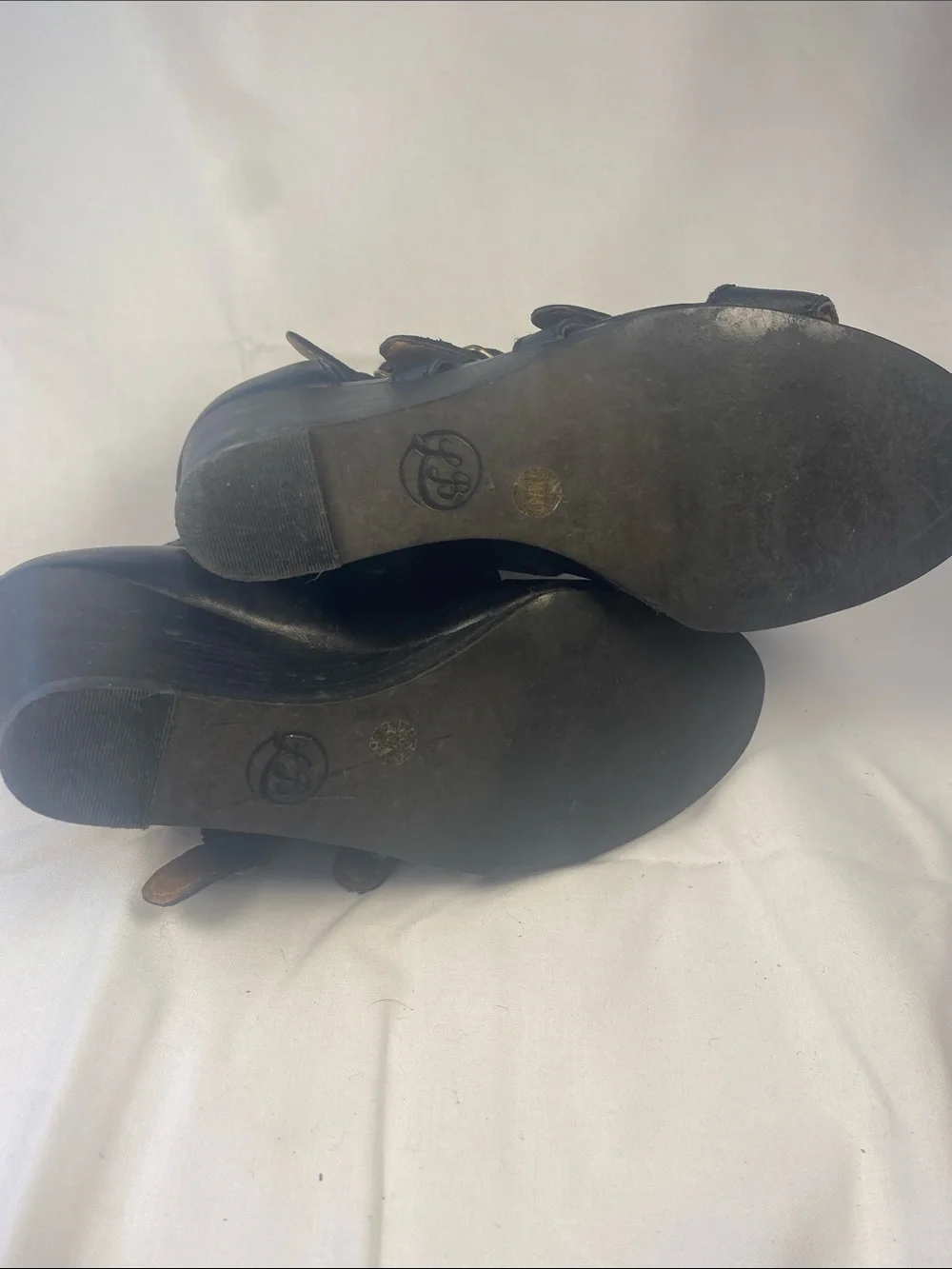 Lucky Brand Black Multi-Strap Wedge Sandals - women’s 7m